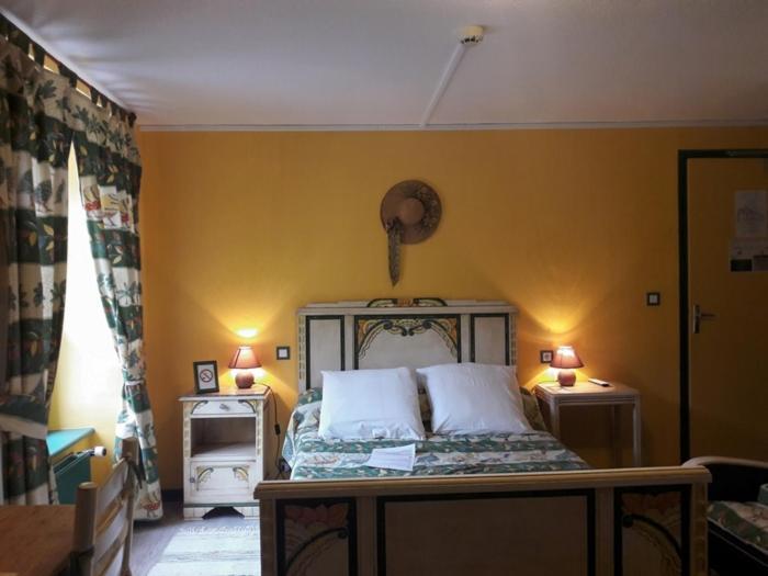 Logis De Hotel 2*